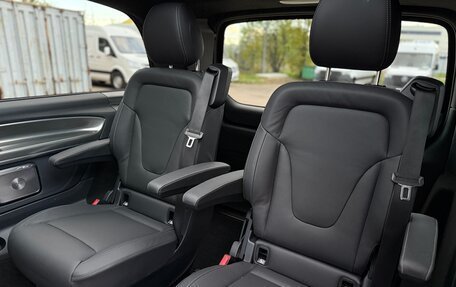 Mercedes-Benz V-Класс, 2025 год, 18 000 000 рублей, 18 фотография