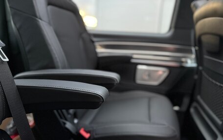 Mercedes-Benz V-Класс, 2025 год, 18 000 000 рублей, 22 фотография