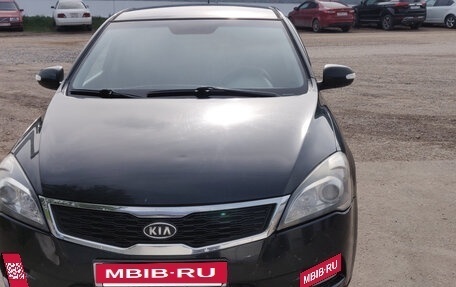 KIA cee'd I рестайлинг, 2010 год, 750 000 рублей, 2 фотография