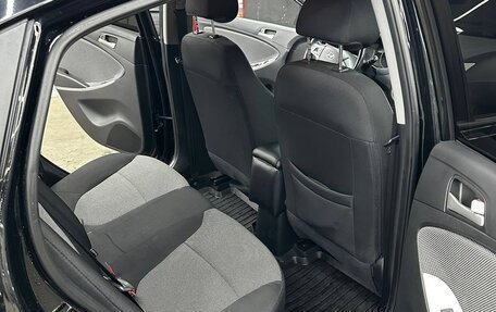 Hyundai Solaris II рестайлинг, 2012 год, 980 000 рублей, 12 фотография