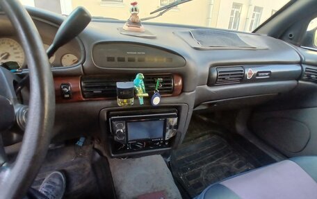 Dodge Intrepid I, 1993 год, 170 000 рублей, 13 фотография