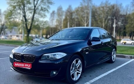 BMW 5 серия, 2010 год, 1 990 000 рублей, 2 фотография