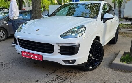 Porsche Cayenne III, 2016 год, 4 250 000 рублей, 1 фотография