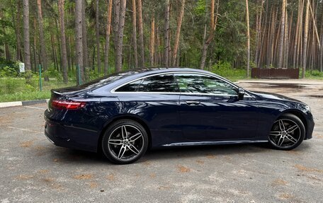 Mercedes-Benz E-Класс, 2018 год, 4 200 000 рублей, 5 фотография