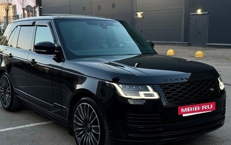 Land Rover Range Rover IV рестайлинг, 2020 год, 10 500 000 рублей, 3 фотография
