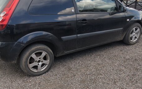 Ford Fiesta, 2006 год, 350 000 рублей, 4 фотография