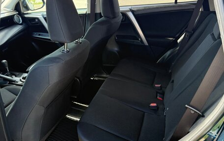 Toyota RAV4, 2018 год, 2 350 000 рублей, 7 фотография