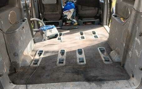 KIA Carnival III, 2003 год, 500 000 рублей, 15 фотография