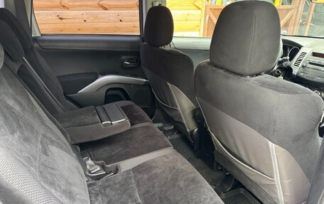 Mitsubishi Outlander III рестайлинг 3, 2010 год, 1 280 000 рублей, 8 фотография