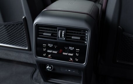 Porsche Cayenne III, 2024 год, 23 990 000 рублей, 29 фотография