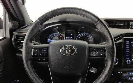 Toyota Hilux VIII, 2021 год, 5 181 000 рублей, 11 фотография