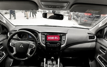 Mitsubishi L200 IV рестайлинг, 2017 год, 1 950 000 рублей, 18 фотография