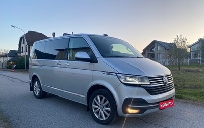 Volkswagen Caravelle T6 рестайлинг, 2021 год, 7 300 000 рублей, 1 фотография