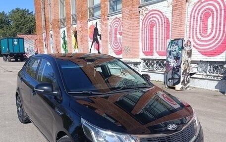 KIA Rio III рестайлинг, 2013 год, 960 000 рублей, 1 фотография