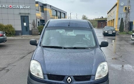 Renault Kangoo II рестайлинг, 2004 год, 220 000 рублей, 5 фотография