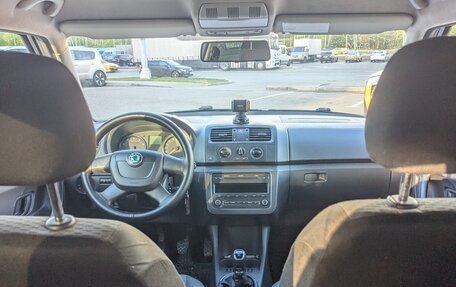 Skoda Fabia II, 2012 год, 550 000 рублей, 11 фотография