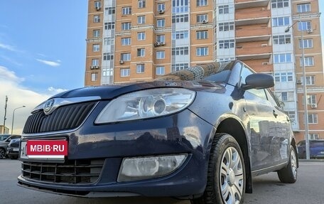 Skoda Fabia II, 2012 год, 550 000 рублей, 3 фотография