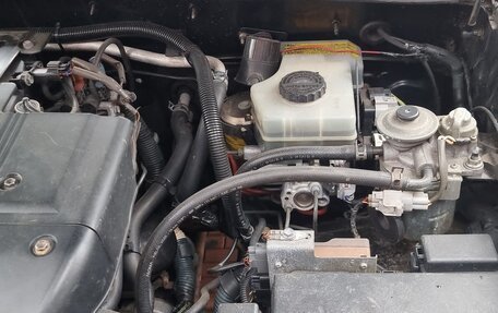 Toyota Land Cruiser Prado 120 рестайлинг, 2004 год, 2 000 000 рублей, 3 фотография