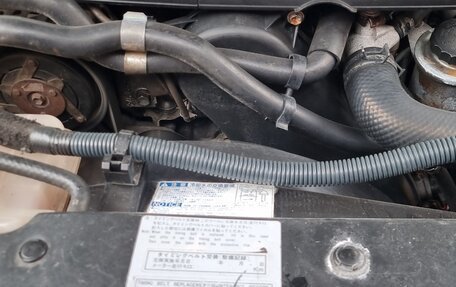 Toyota Land Cruiser Prado 120 рестайлинг, 2004 год, 2 000 000 рублей, 13 фотография