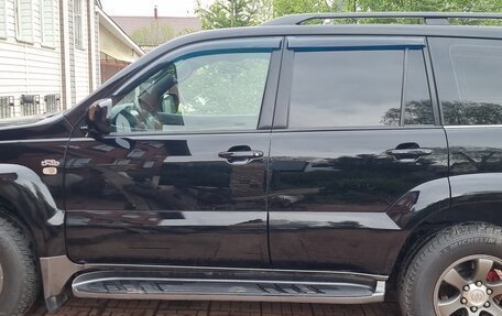Toyota Land Cruiser Prado 120 рестайлинг, 2004 год, 2 000 000 рублей, 24 фотография