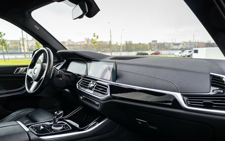 BMW X5, 2019 год, 6 990 000 рублей, 13 фотография
