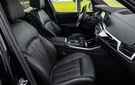 BMW X5, 2019 год, 6 990 000 рублей, 14 фотография