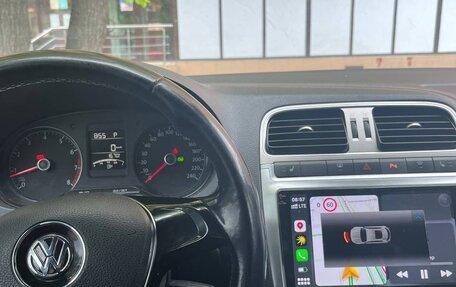 Volkswagen Polo VI (EU Market), 2017 год, 1 350 000 рублей, 5 фотография