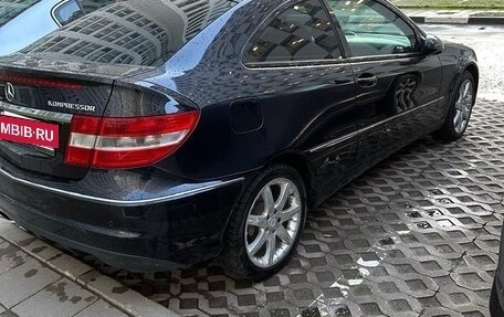 Mercedes-Benz CLC-Класс, 2009 год, 680 000 рублей, 3 фотография