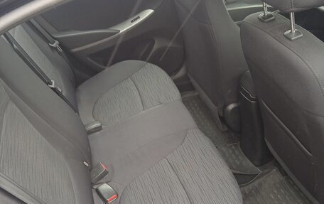 Hyundai Solaris II рестайлинг, 2016 год, 880 000 рублей, 9 фотография