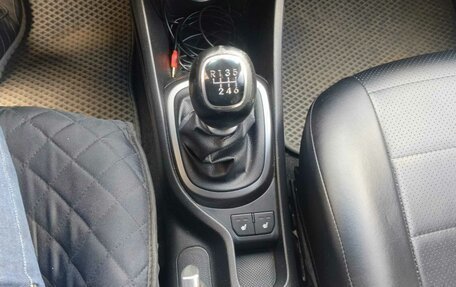 KIA Rio III рестайлинг, 2015 год, 1 050 000 рублей, 12 фотография