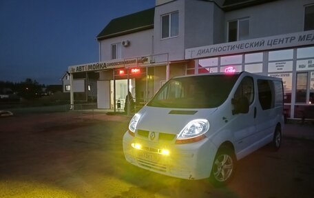 Renault Trafic, 2002 год, 850 000 рублей, 15 фотография