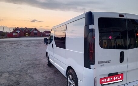 Renault Trafic, 2002 год, 850 000 рублей, 6 фотография