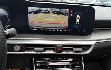 KIA K5, 2021 год, 1 700 000 рублей, 10 фотография