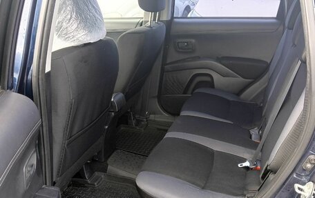 Mitsubishi Outlander III рестайлинг 3, 2010 год, 860 000 рублей, 17 фотография