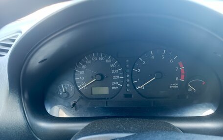 Mitsubishi Carisma I, 2003 год, 330 000 рублей, 9 фотография