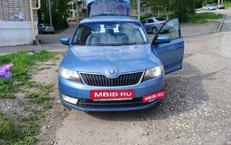 Skoda Rapid I, 2014 год, 988 000 рублей, 3 фотография