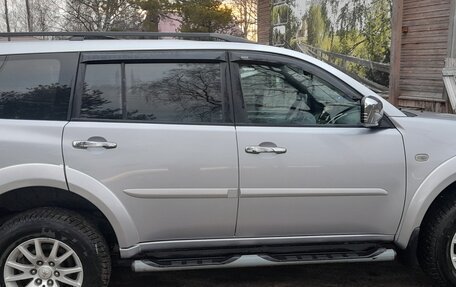 Mitsubishi Pajero Sport II рестайлинг, 2011 год, 1 830 000 рублей, 4 фотография