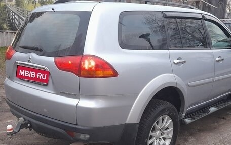 Mitsubishi Pajero Sport II рестайлинг, 2011 год, 1 830 000 рублей, 3 фотография