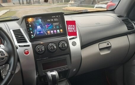 Mitsubishi Pajero Sport II рестайлинг, 2011 год, 1 830 000 рублей, 8 фотография