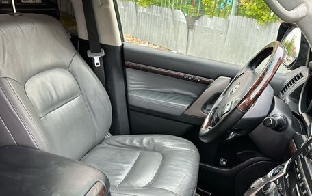 Toyota Land Cruiser 200, 2010 год, 2 900 000 рублей, 8 фотография