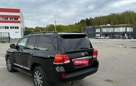 Toyota Land Cruiser 200, 2010 год, 2 900 000 рублей, 16 фотография