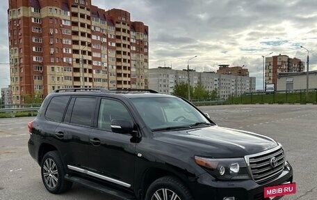 Toyota Land Cruiser 200, 2010 год, 2 900 000 рублей, 14 фотография