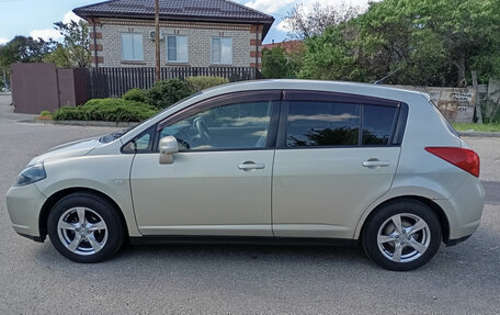 Nissan Tiida, 2005 год, 650 000 рублей, 2 фотография