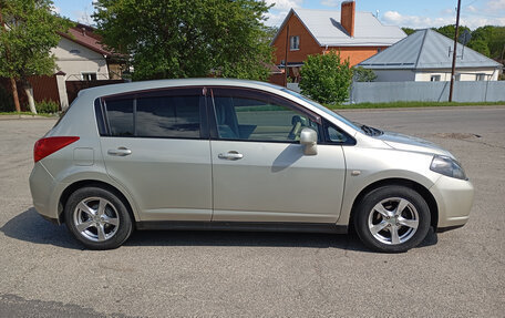 Nissan Tiida, 2005 год, 650 000 рублей, 6 фотография