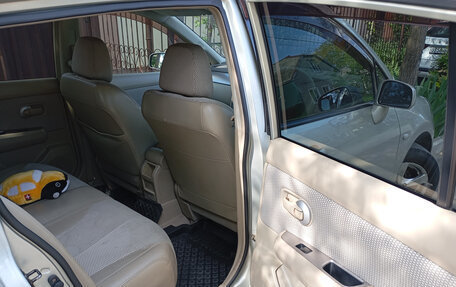 Nissan Tiida, 2005 год, 650 000 рублей, 13 фотография