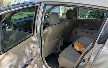 Nissan Tiida, 2005 год, 650 000 рублей, 16 фотография