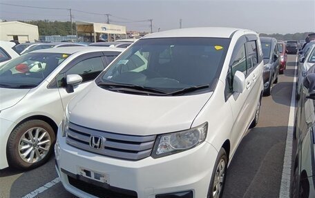 Honda Freed I, 2014 год, 790 000 рублей, 3 фотография