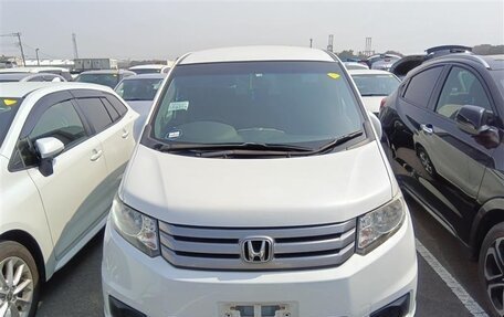 Honda Freed I, 2014 год, 790 000 рублей, 2 фотография