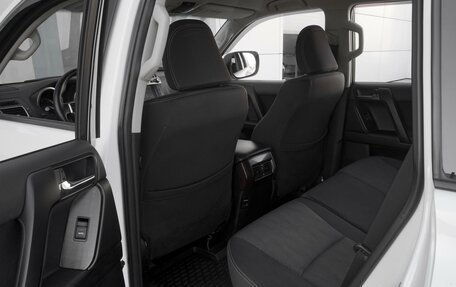 Toyota Land Cruiser Prado 150 рестайлинг 2, 2016 год, 3 399 000 рублей, 11 фотография