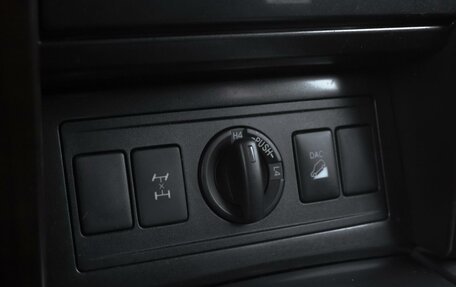Toyota Land Cruiser Prado 150 рестайлинг 2, 2016 год, 3 399 000 рублей, 14 фотография